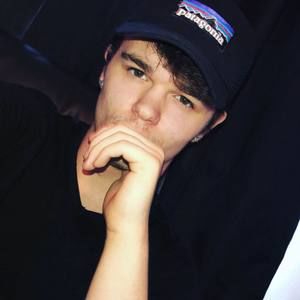 Meet your Posher, Dylan